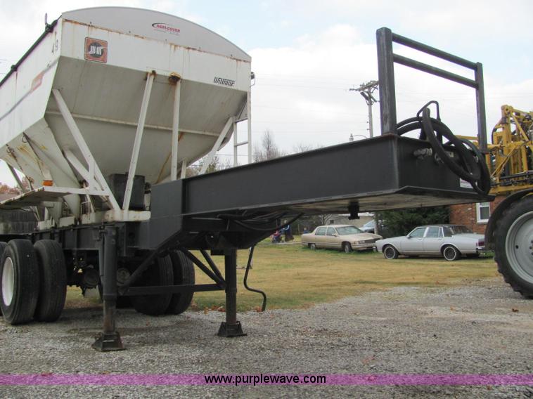 image for item C2955 1978 Strickland tender trailer