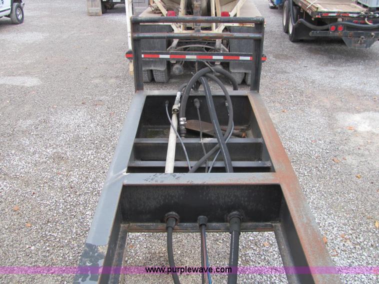 image for item C2955 1978 Strickland tender trailer