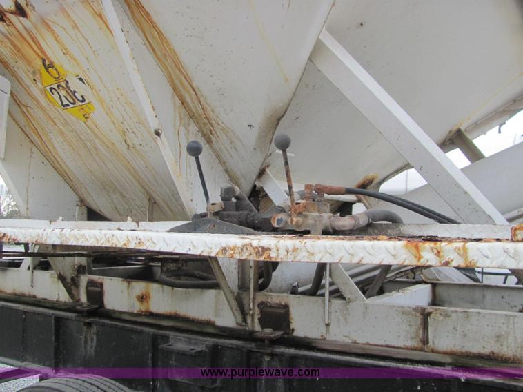 image for item C2955 1978 Strickland tender trailer