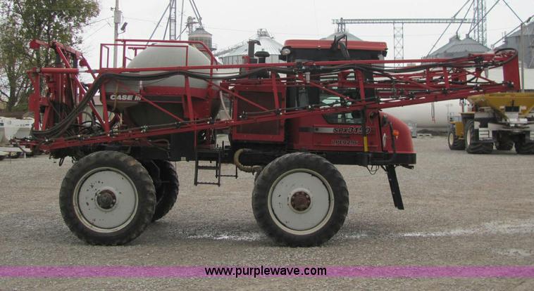 image for item C2958 Case Patriot SPX3150 self propelled sprayer