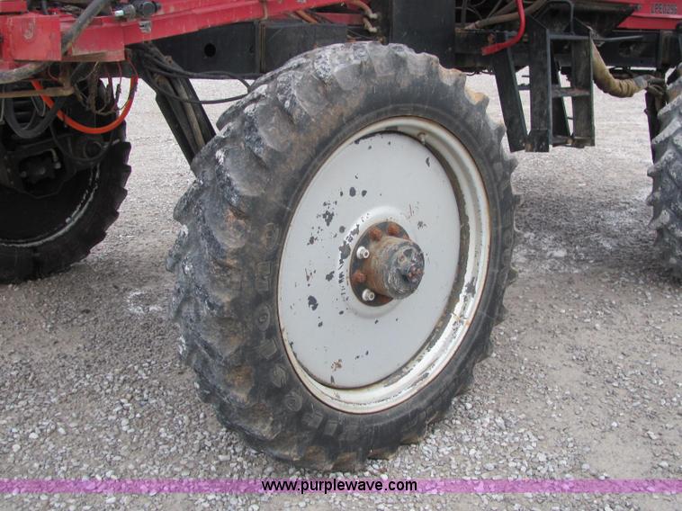 image for item C2958 Case Patriot SPX3150 self propelled sprayer