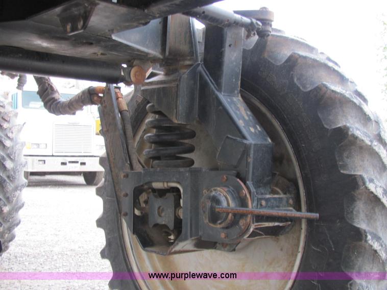 image for item C2958 Case Patriot SPX3150 self propelled sprayer