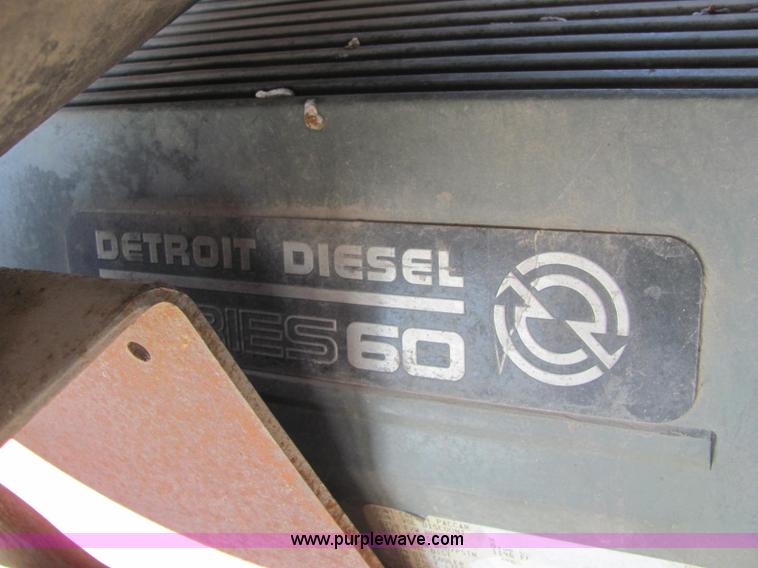 image for item C2966 1992 Kenworth semi truck