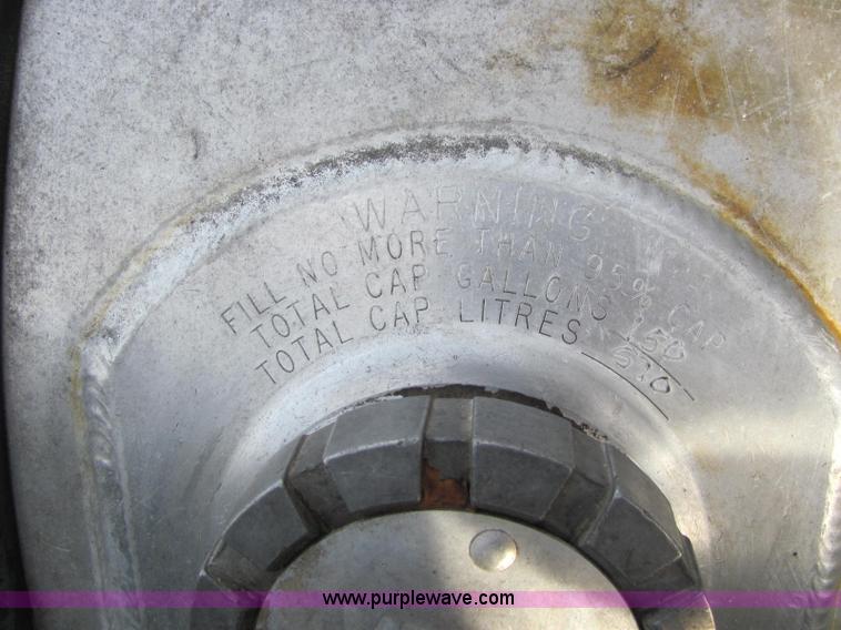 image for item C2967 1989 Kenworth T600 semi truck