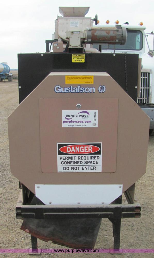 image for item C2976 Gustafson SRW800 continuous flow seed treater