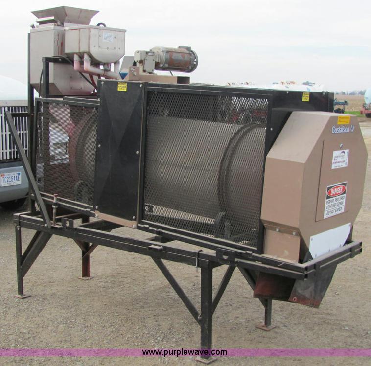 image for item C2976 Gustafson SRW800 continuous flow seed treater