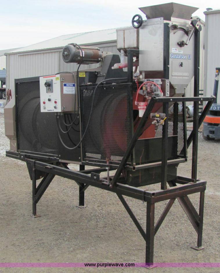 image for item C2976 Gustafson SRW800 continuous flow seed treater