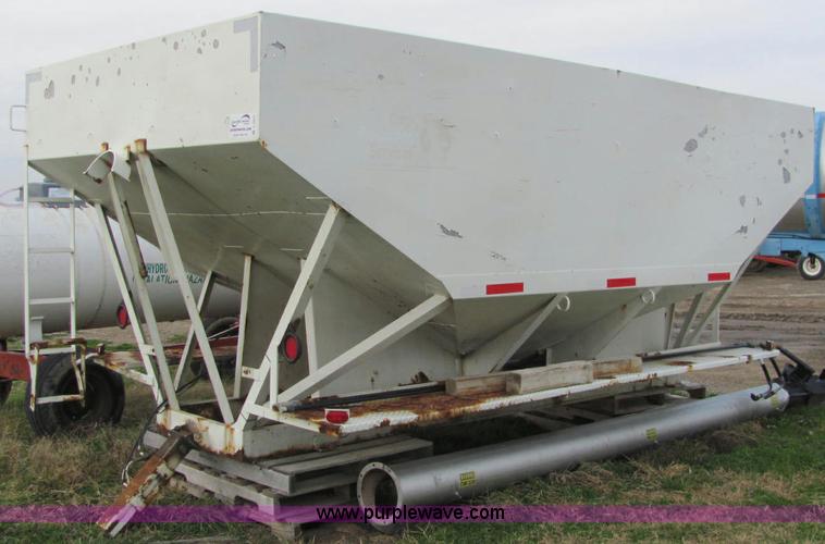 image for item C2977 Willmar 16 ton tender bed