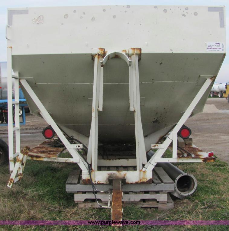 image for item C2977 Willmar 16 ton tender bed