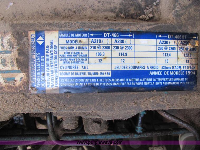 image for item C2979 1995 International 2554 spreader truck