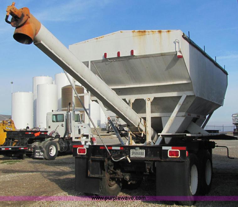 image for item C2981 1998 Western 15 ton gooseneck tender trailer