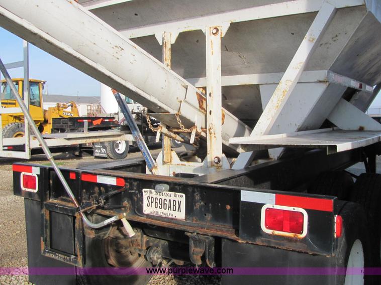 image for item C2981 1998 Western 15 ton gooseneck tender trailer