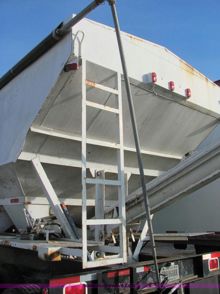 image for item C2981 1998 Western 15 ton gooseneck tender trailer