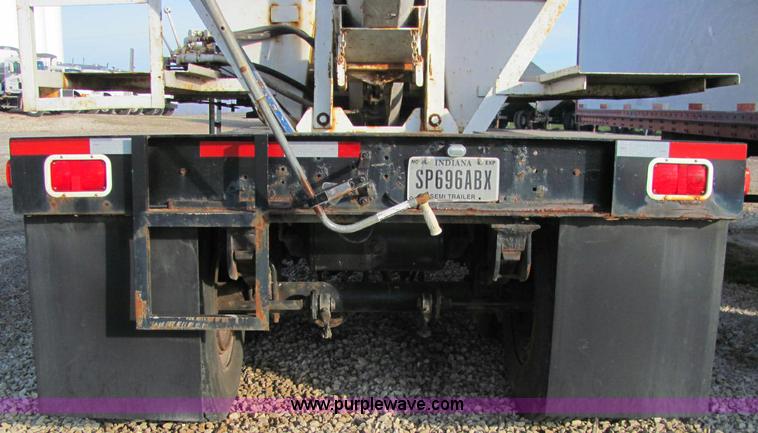 image for item C2981 1998 Western 15 ton gooseneck tender trailer