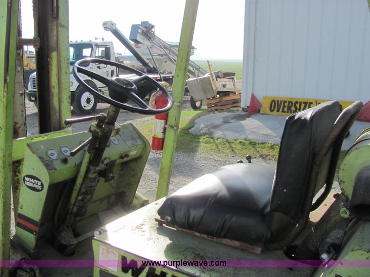 image for item C2983 White 50 MY50B forklift