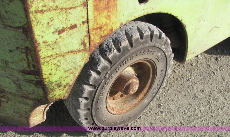 image for item C2983 White 50 MY50B forklift