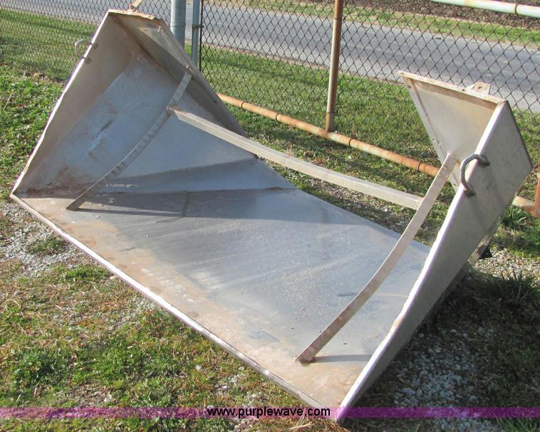image for item C2985 Layco stainless steel 8 ton fertilizer blender