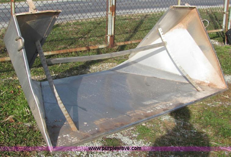 image for item C2985 Layco stainless steel 8 ton fertilizer blender