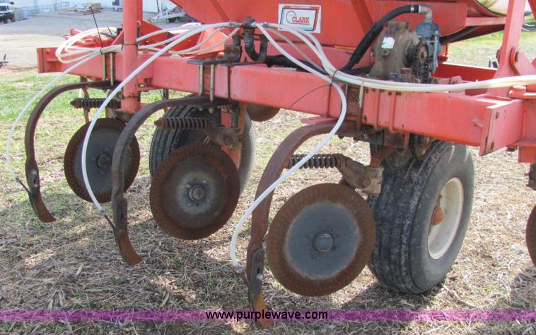 image for item C2990 Clark ammonia applicator