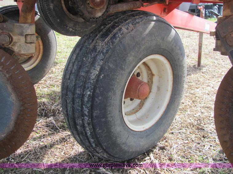 image for item C2990 Clark ammonia applicator