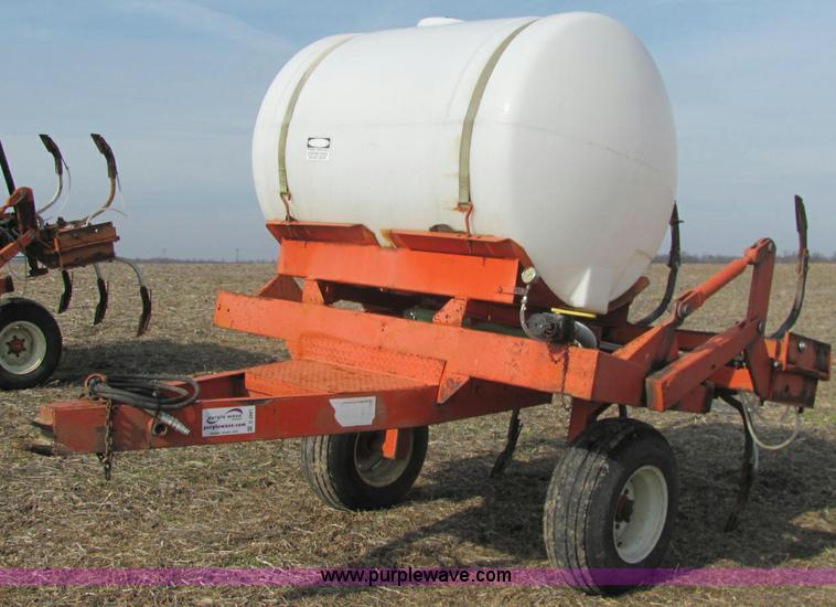 image for item C2991 Clark ammonia applicator