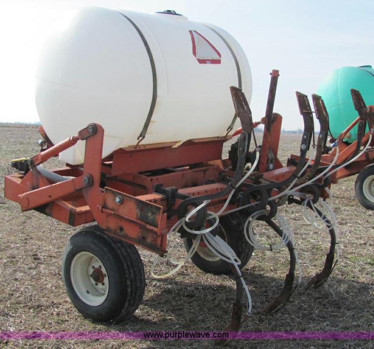 image for item C2991 Clark ammonia applicator