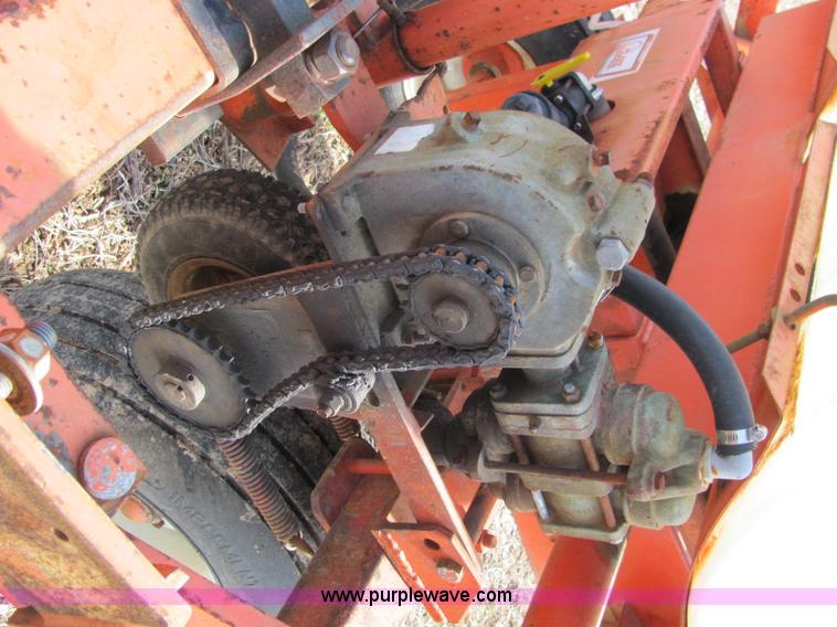 image for item C2991 Clark ammonia applicator