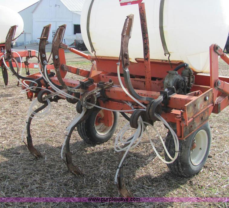 image for item C2991 Clark ammonia applicator