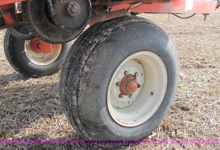 image for item C2991 Clark ammonia applicator