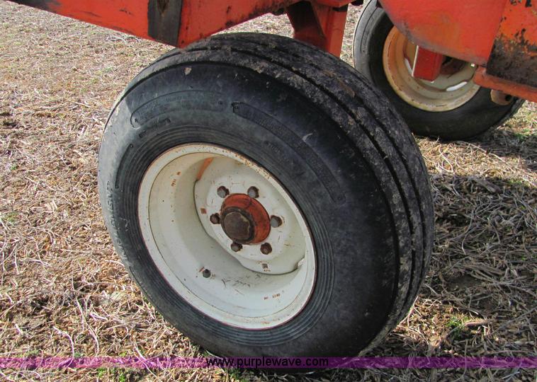 image for item C2991 Clark ammonia applicator