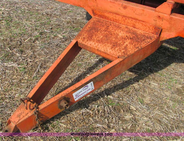 image for item C2992 Clark wide track applicator