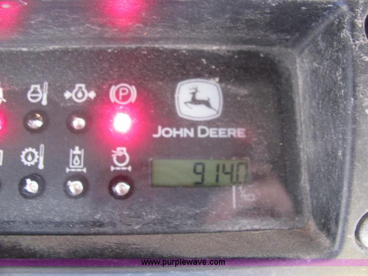 image for item C2993 John Deere 250 Series II skid steer
