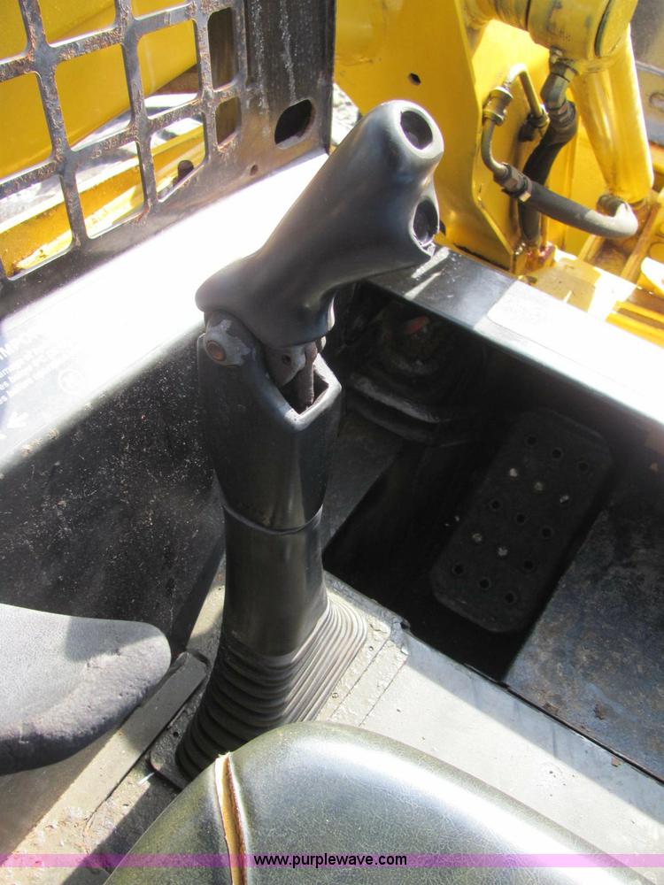 image for item C2993 John Deere 250 Series II skid steer