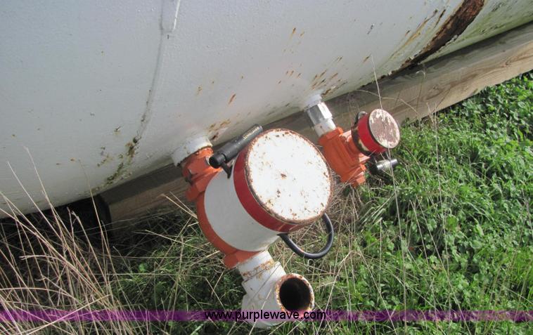 image for item C2996 12,000 gallon NH3 tank