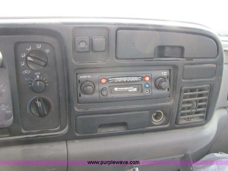 image for item C2998 1996 Dodge Ram 2500 pickup truck