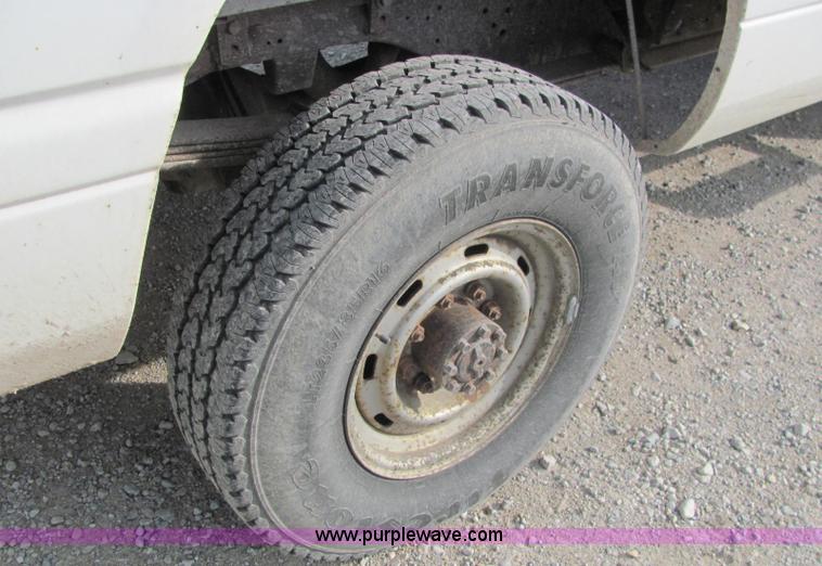 image for item C2998 1996 Dodge Ram 2500 pickup truck