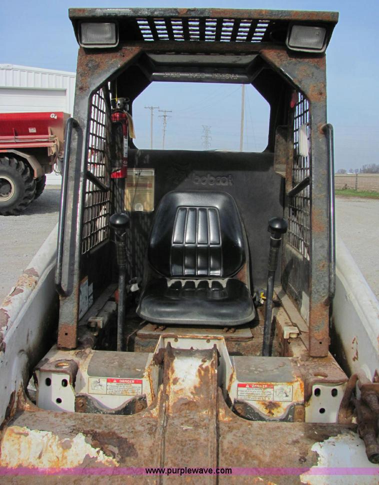 image for item C2999 1993 Bobcat 853 skid steer