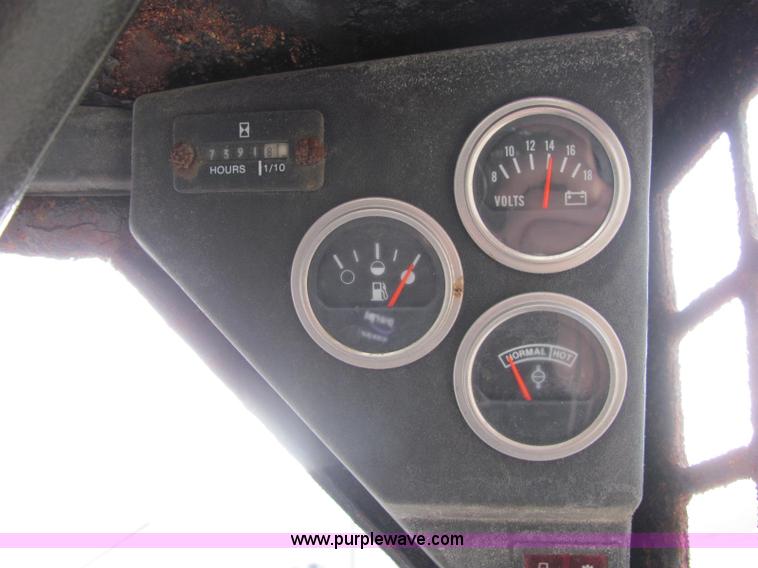 image for item C2999 1993 Bobcat 853 skid steer