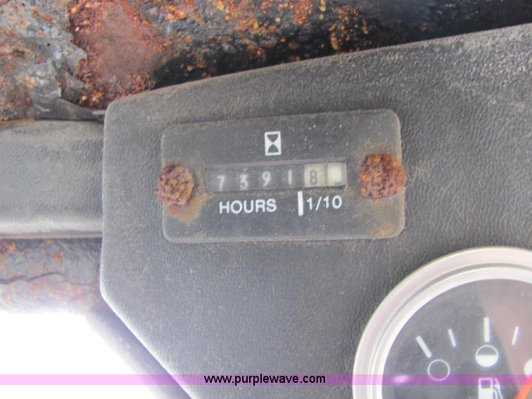 image for item C2999 1993 Bobcat 853 skid steer