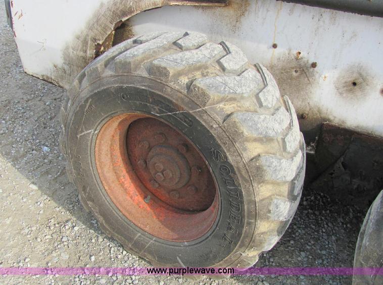 image for item C2999 1993 Bobcat 853 skid steer