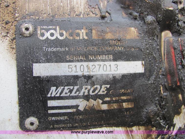 image for item C2999 1993 Bobcat 853 skid steer