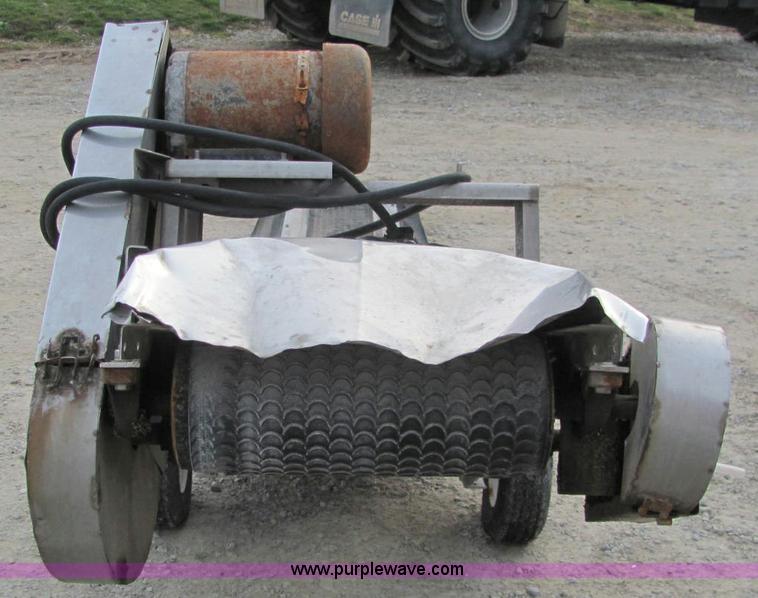 image for item E2502 Layco under car conveyor