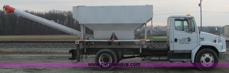 image for item E2503 1999 Freightliner FL70 fertilizer tender truck