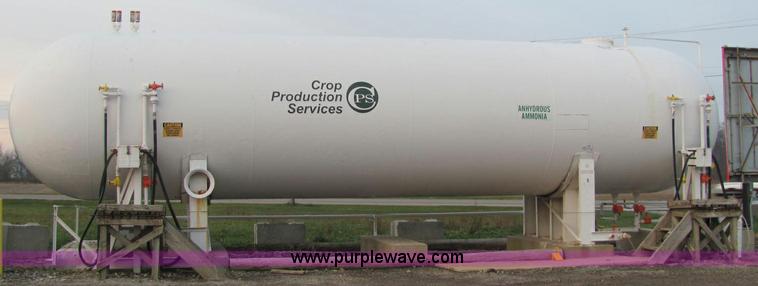 image for item E2504 1966 Beaird 18,000 gallon NH3 tank