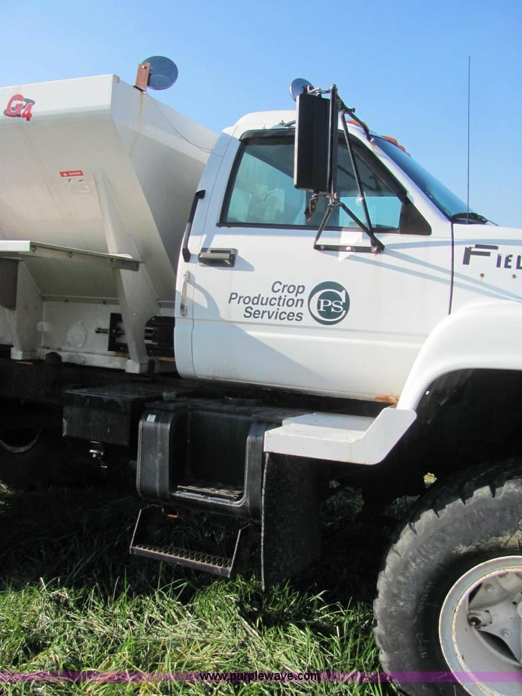 image for item E2507 1993 GMC C7H042 spreader truck