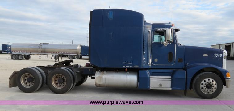 image for item B2496 1998 Peterbilt 377 semi truck