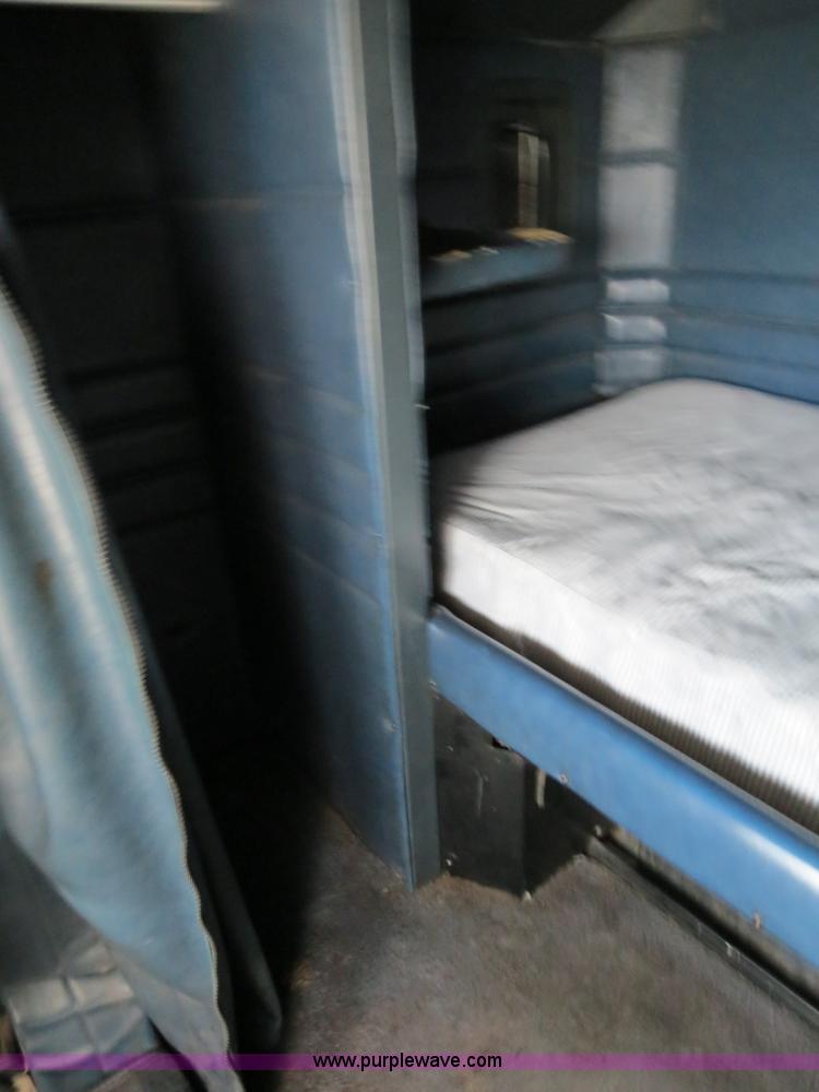 image for item B2496 1998 Peterbilt 377 semi truck