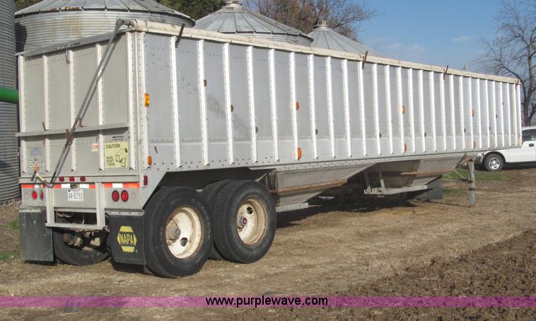 image for item B5278 1979 Guthrie 42' double hopper grain trailer