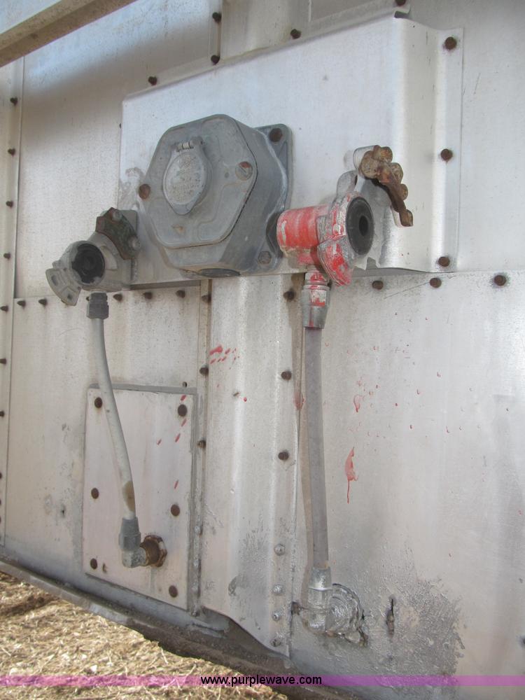 image for item B5278 1979 Guthrie 42' double hopper grain trailer