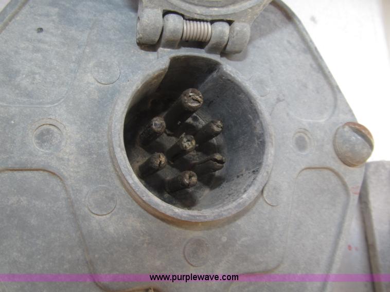 image for item B5278 1979 Guthrie 42' double hopper grain trailer